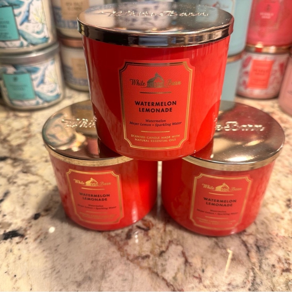 (ONE) B&BW/White Barn candle- 1x WATERMELON LEMONADE 3 wick candle NEW!!!